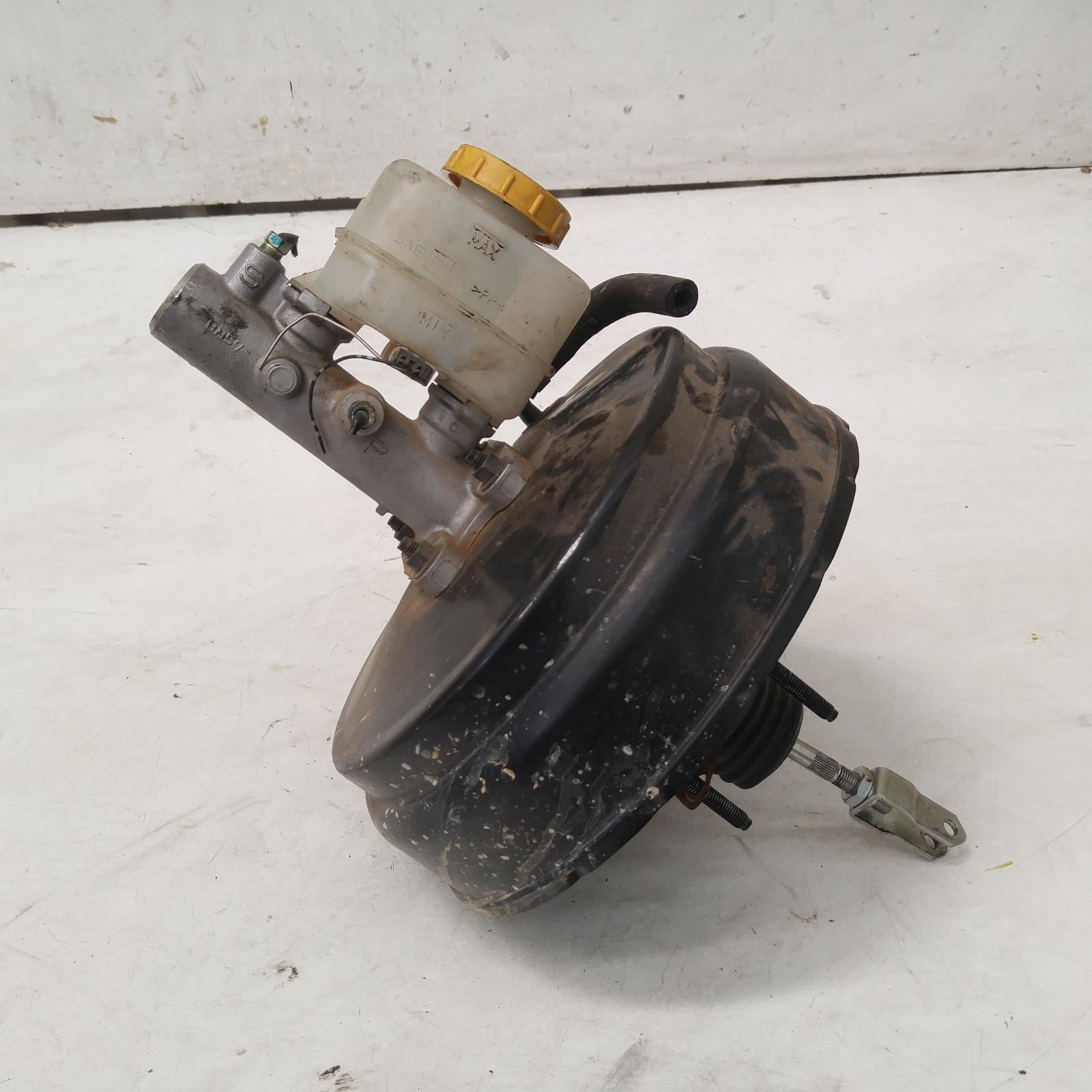 211407, Used brake booster for 2007 patrol y61/gu, 12/9704/17