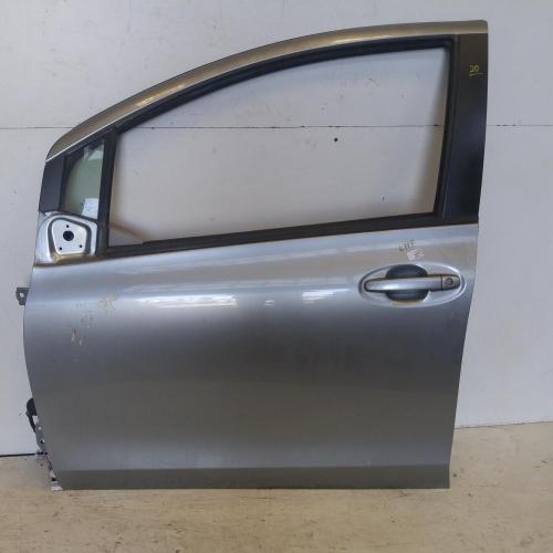 door front left