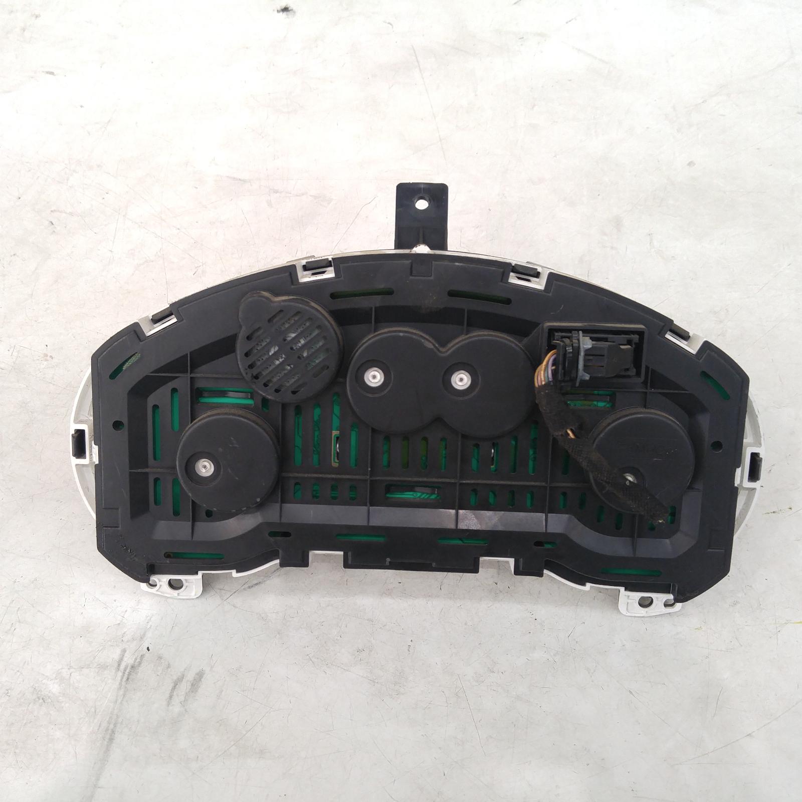 Bt50 Instrument Cluster 2011-2020 instrument cluster,manual t/m type,2wd,up-ur,10/11- 00009575 #212932
