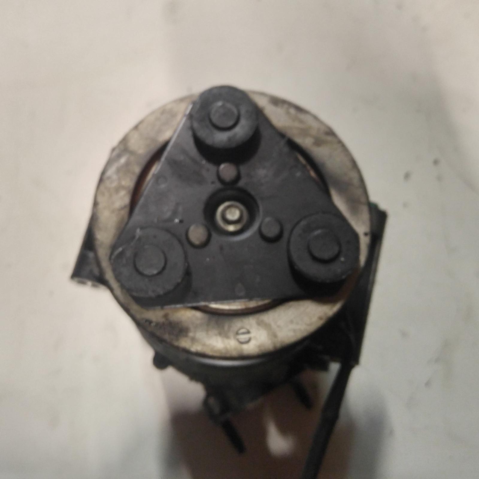 215630, Used aircon compressor for 2011 mondeo mamc, 2.0, diesel