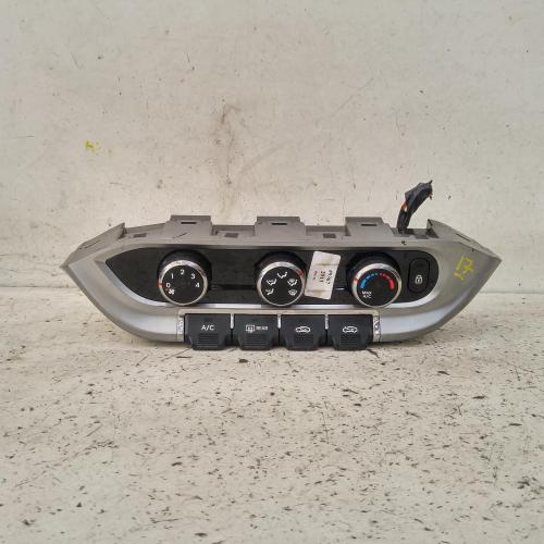 heater/aircon controls