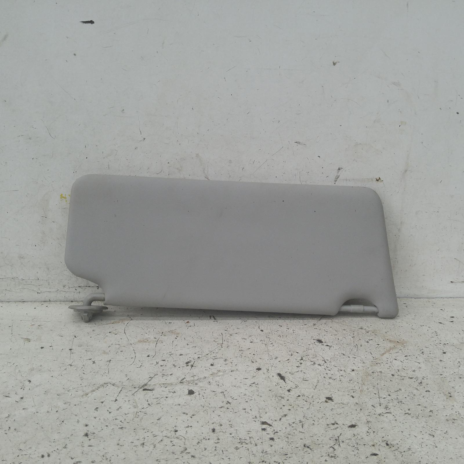 Camry Sunvisor 2002-2006 sk36,lh side,standard type,08/02-05/06 00009701 #216580