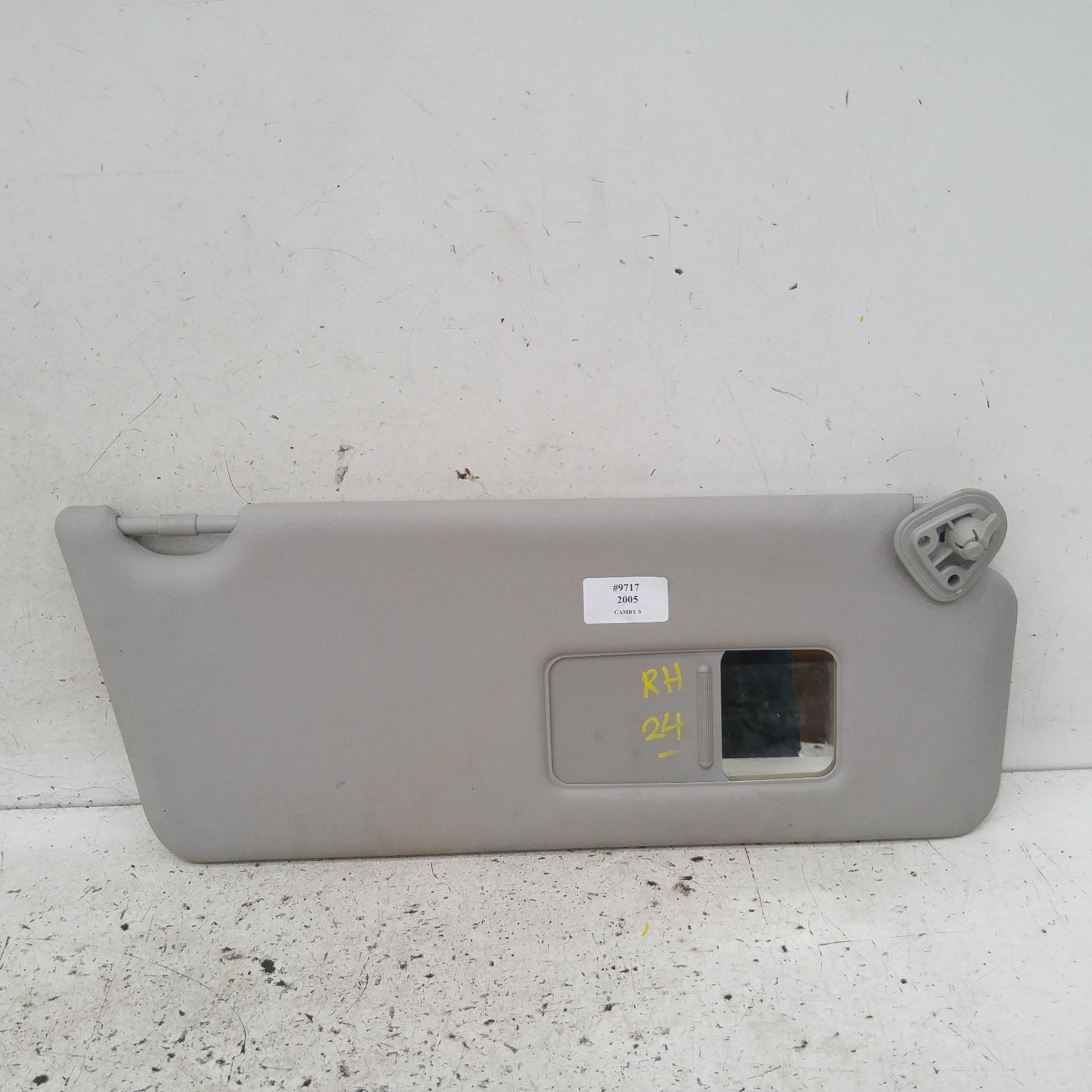 Camry Sunvisor 2002-2006 sk36,rh side,standard type,08/02-05/06 00009717 #216873