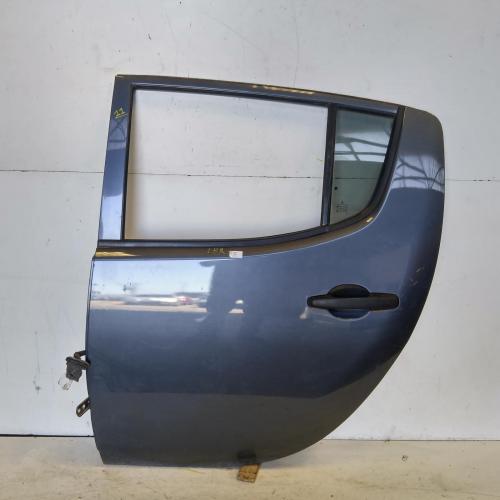 door/sliding rear left