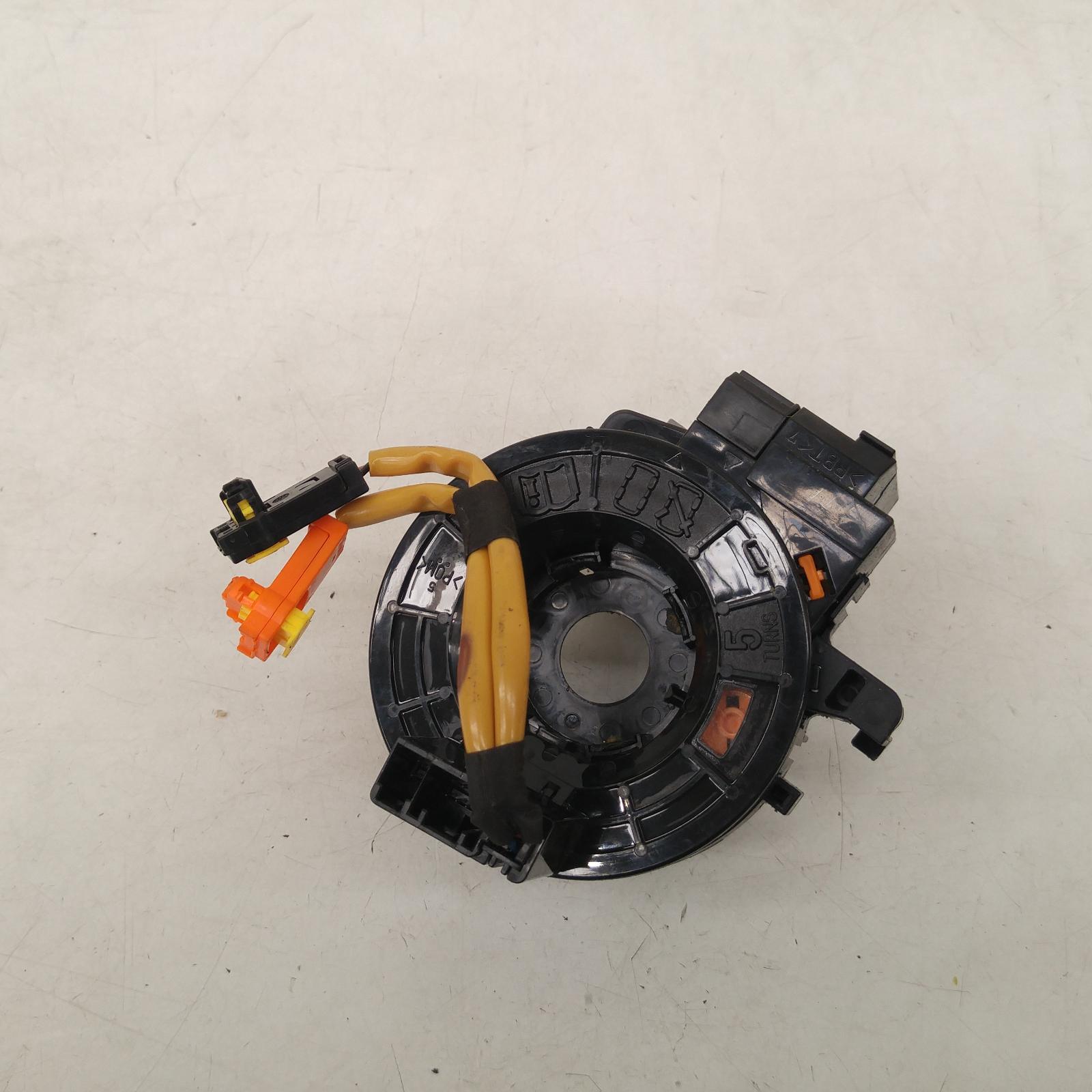 219712, Used airbag module/sensor for 2013 landcruiser 200 series