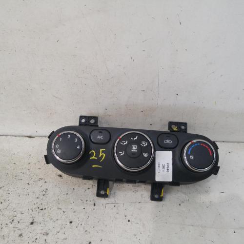 heater/aircon controls