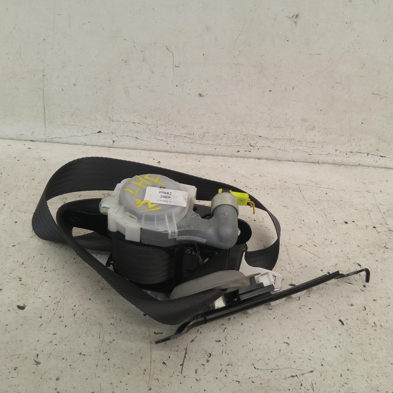 Camry Seat Belt Stalk 2006-2011 lh front,seat belt only,acv40,06/06-11/11 00009882 #219400