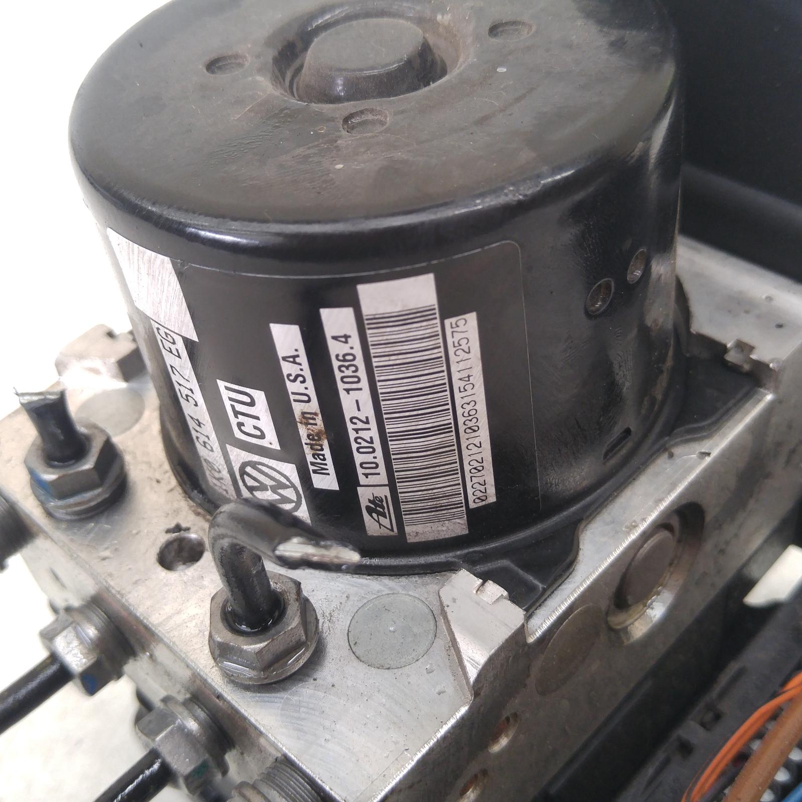 221597, Used abs pump/modulator for 2014 jetta 1b, p/n 1k0907379bj