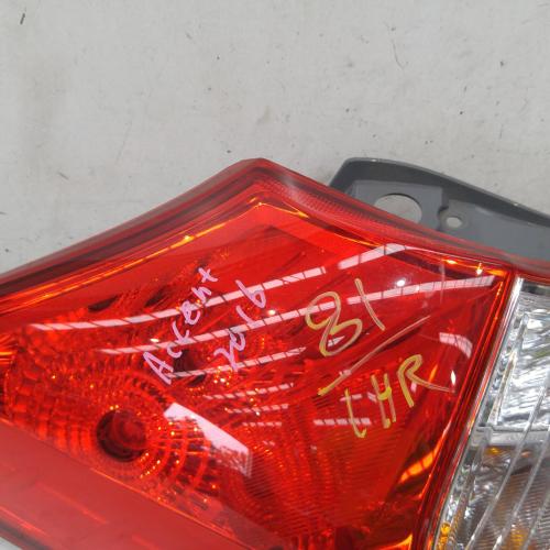 taillight left