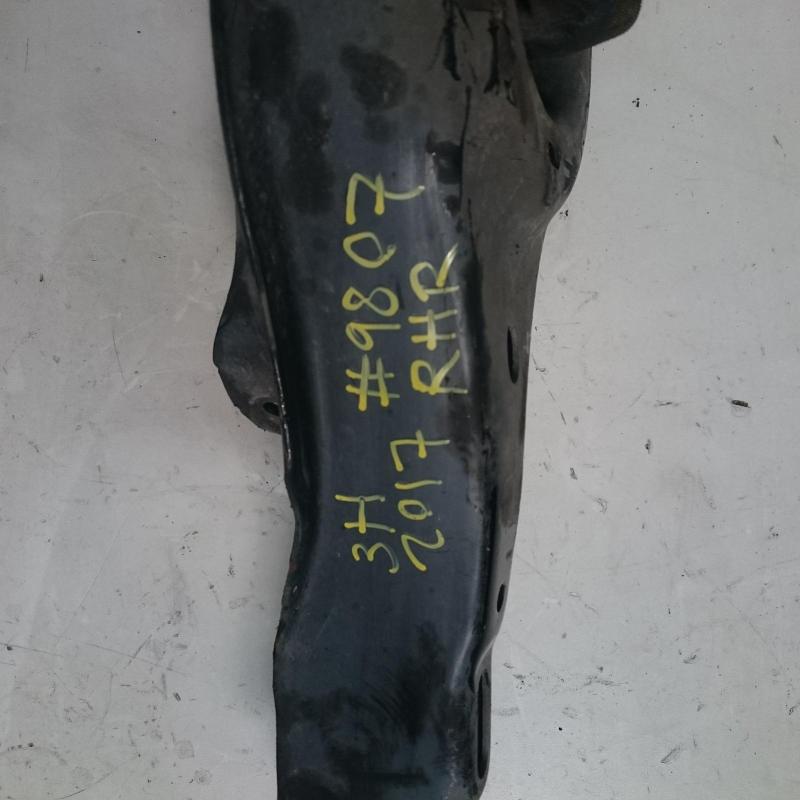 trailing arm rear right