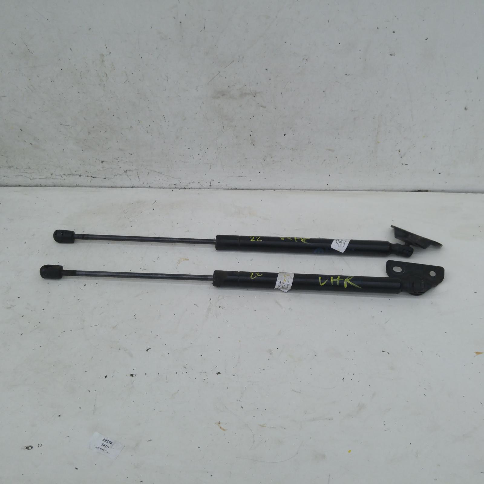 228218, Used hatch strut for 2015 journey jc 09/0812/16