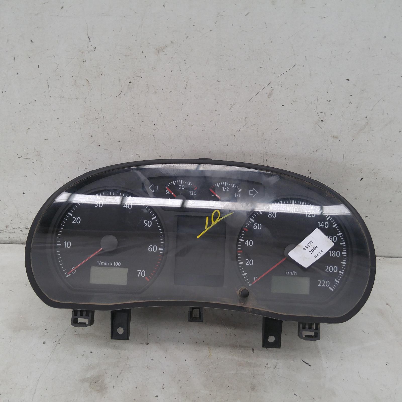 Result Instrument Cluster for Volkswagen PoloAus Auto Parts(1011)