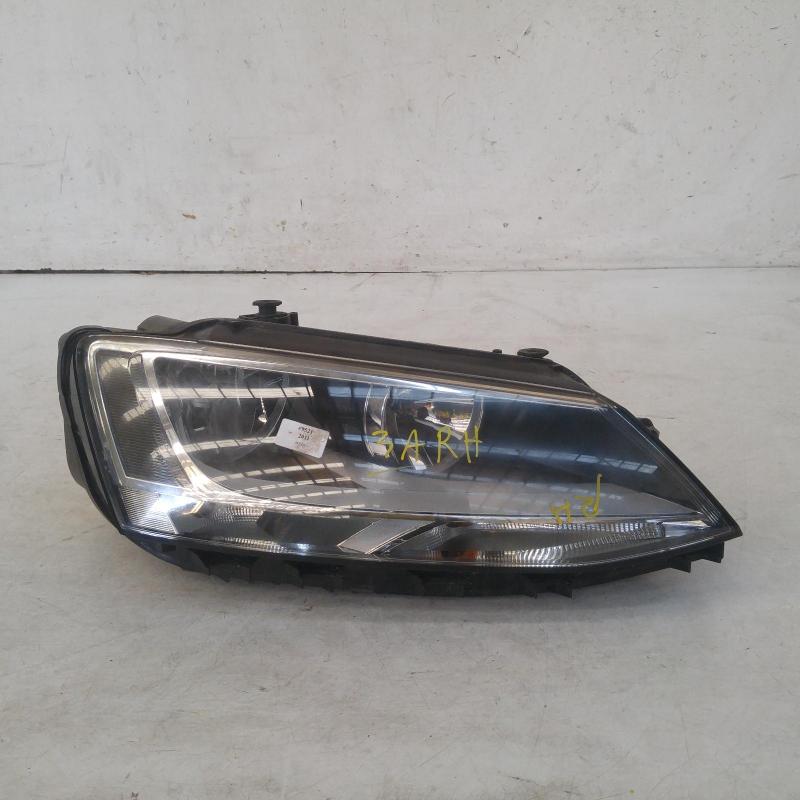 229085, Used headlamp right for 2011 jetta 1b, halogen, 02/1112/17