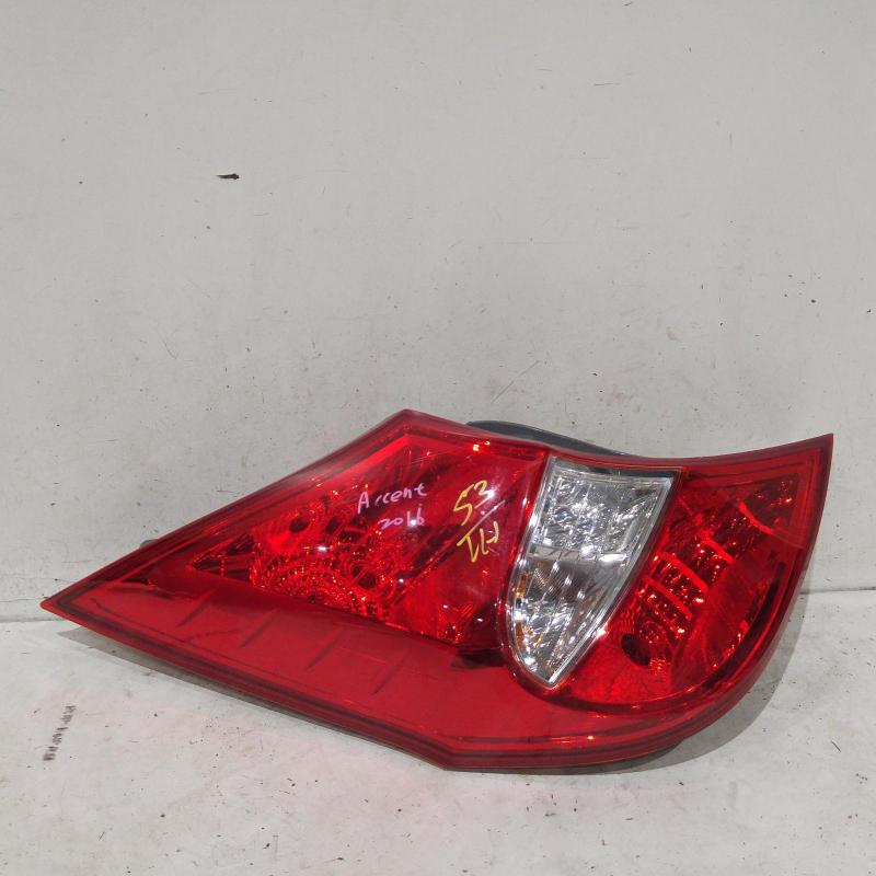 taillight left