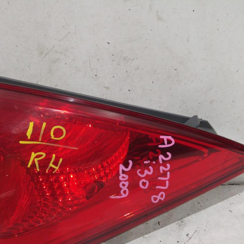taillight right