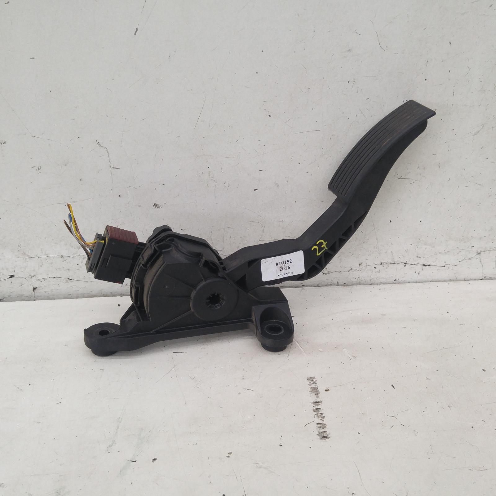 Result Pedal Assembly for Hyundai AccentAus Auto Parts(1011)