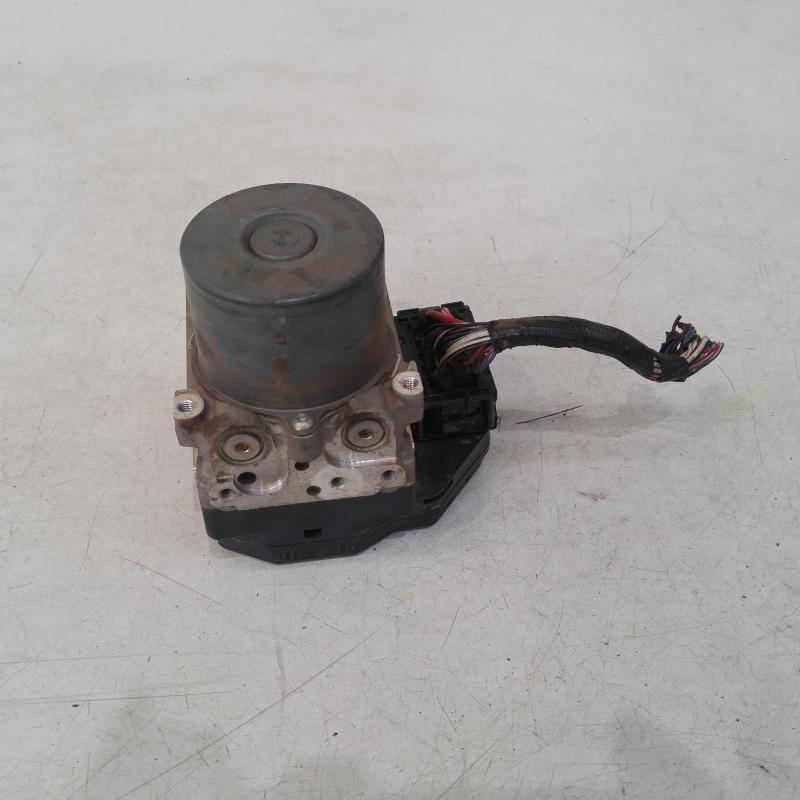 防抱死制动系统泵/调制器