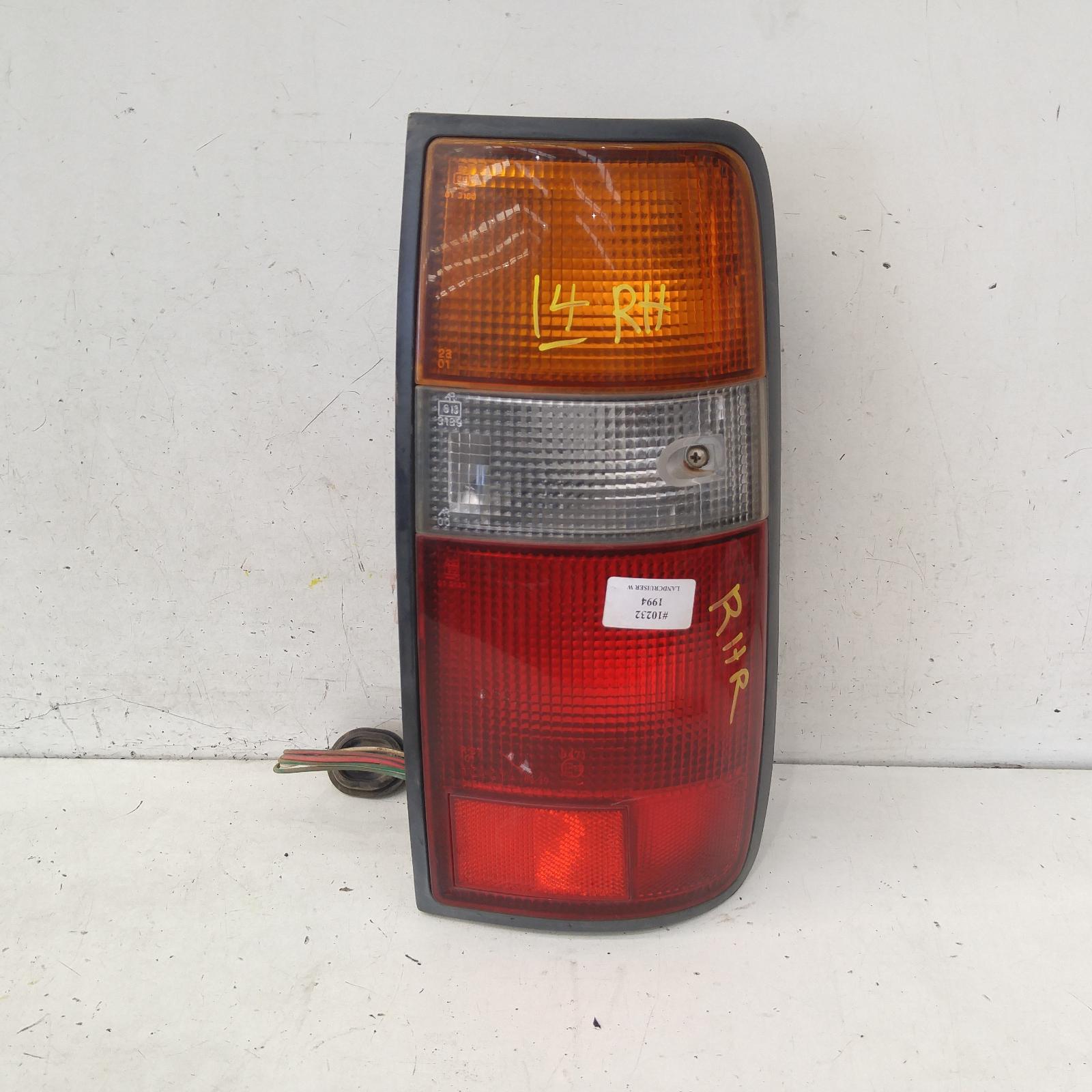 Landcruiser Taillight Right 1990-1998 80 series 05/90-03/98 00010232 #232703