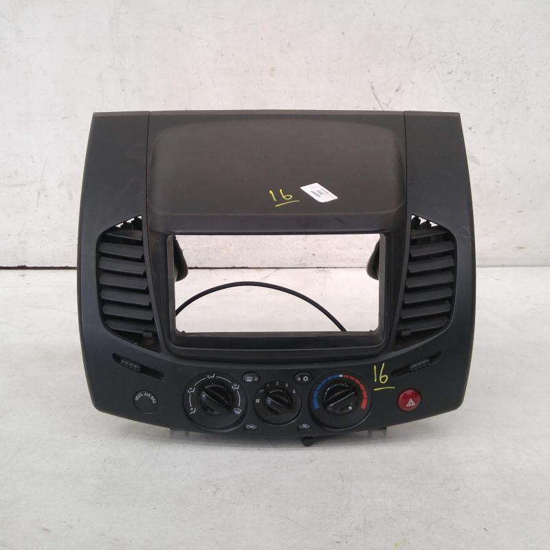 heater/aircon controls