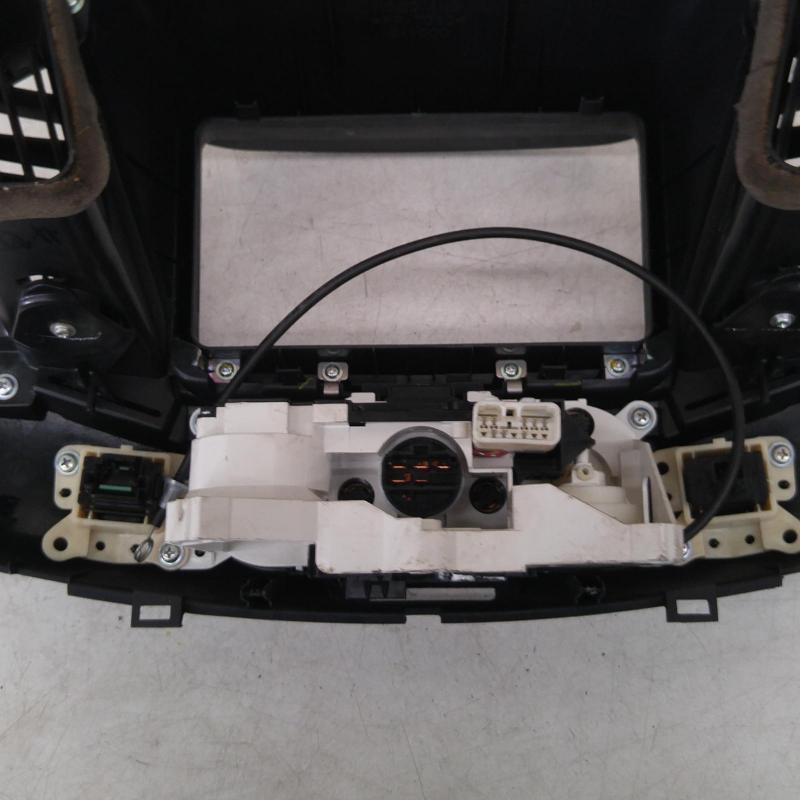 heater/aircon controls