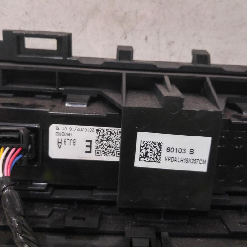 heater/aircon controls