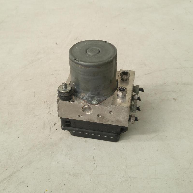 pompa sistem rem anti lock / modulator