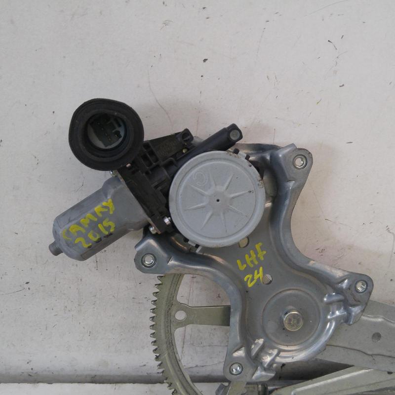 window regulator/motor front left