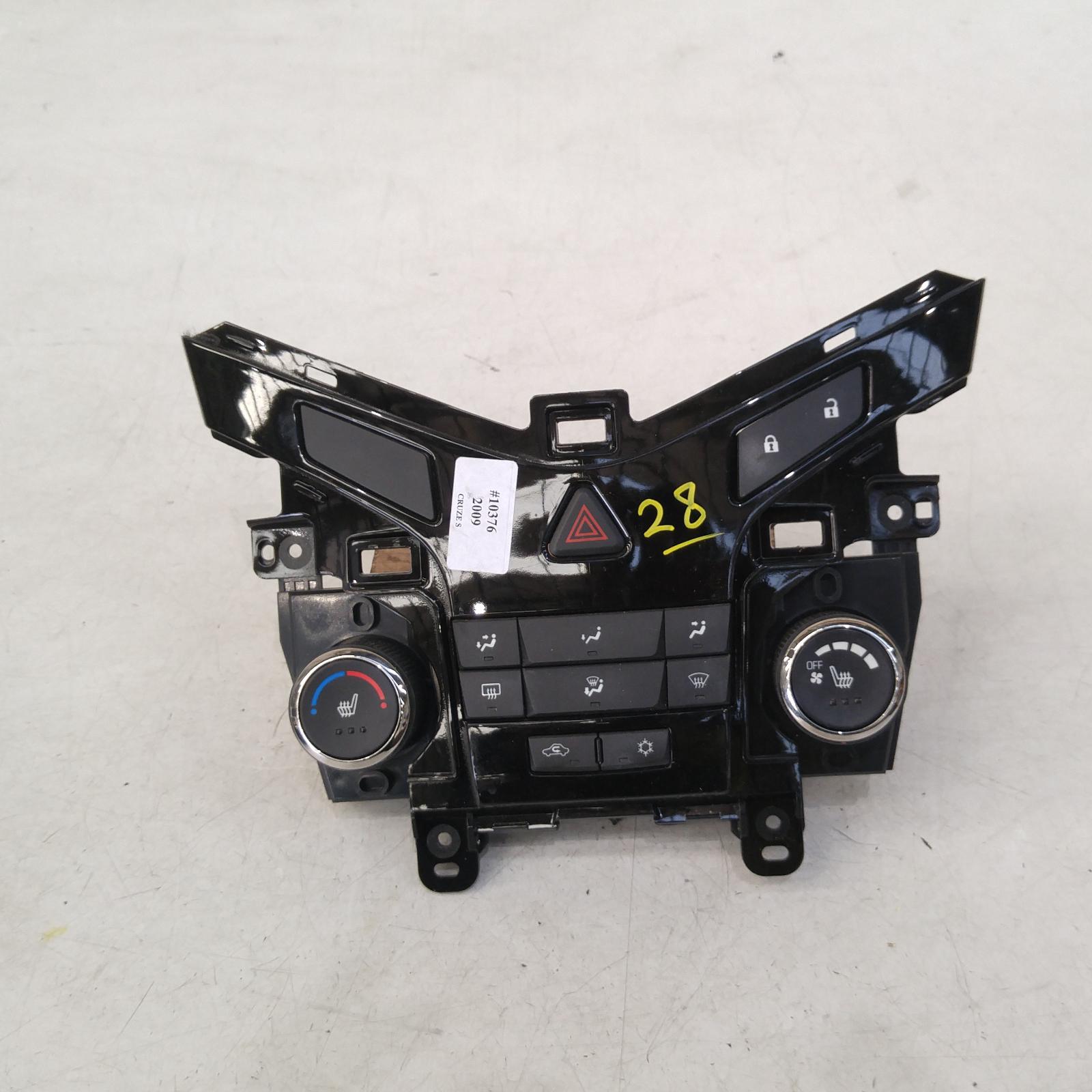 237883, Used heater/aircon controls for 2009 cruze jg, w/ seat warmer