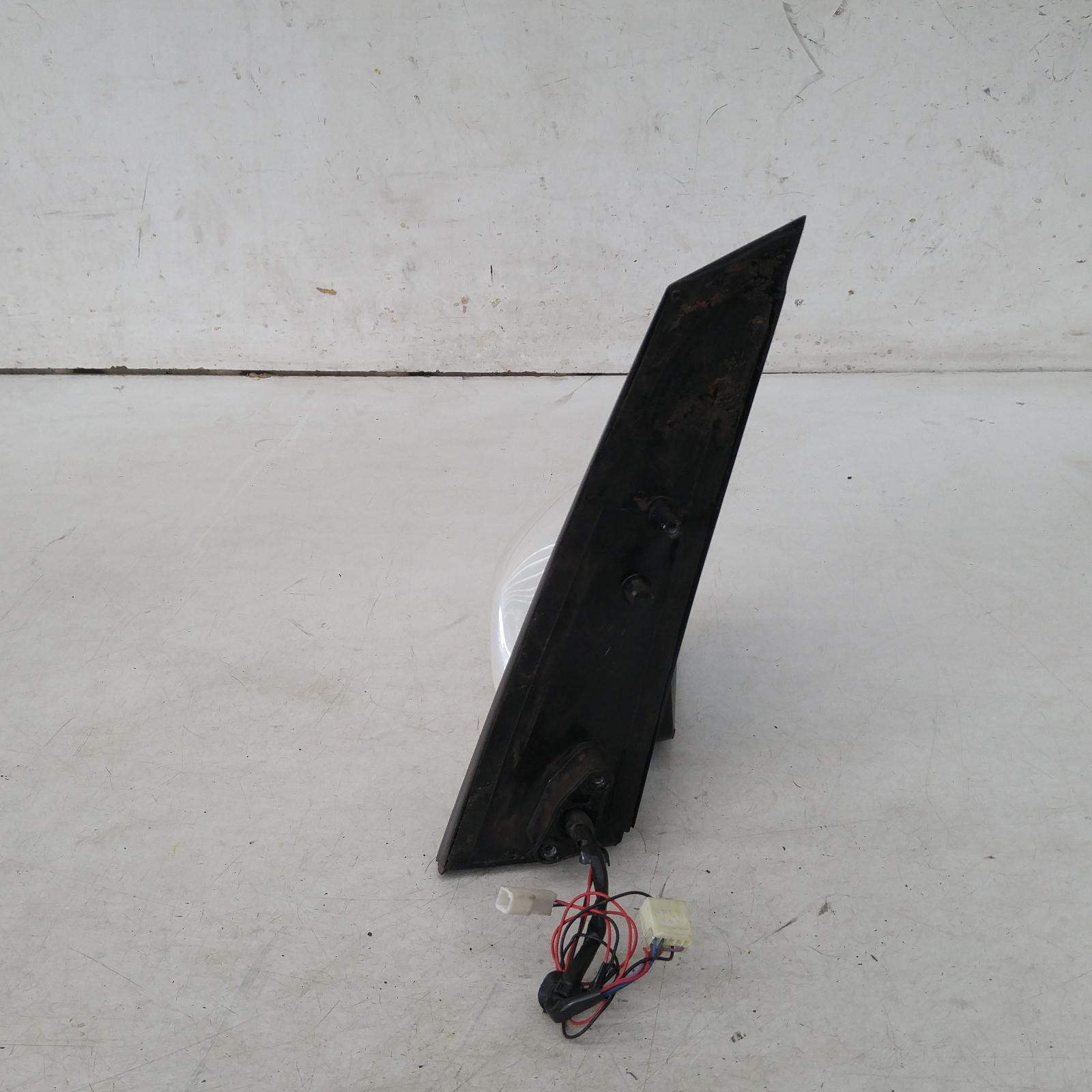 Estima Door Mirror Right 2003-2006 xr30/xr40,7 wire,big plug,natural black,blue glass,03-06 (import) 00010388 #238960