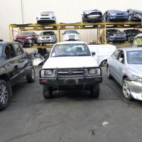 Toyota 1997 ~ 2001 Hilux