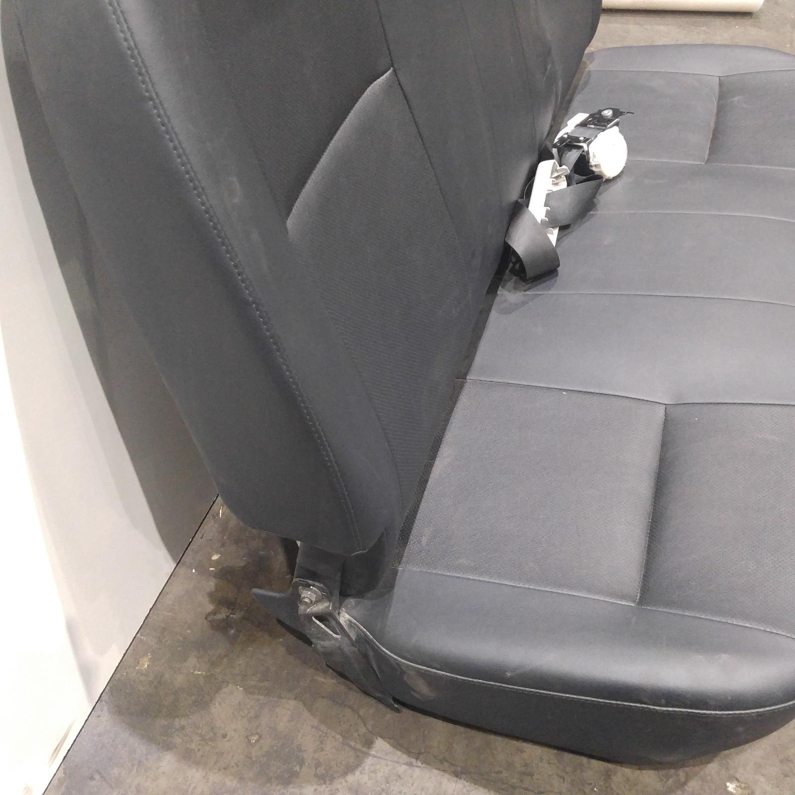 239941, Used 2nd seat/rear seat for 2014 hilux dual cab, black vinyl