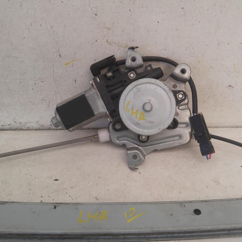 window regulator/motor rear left