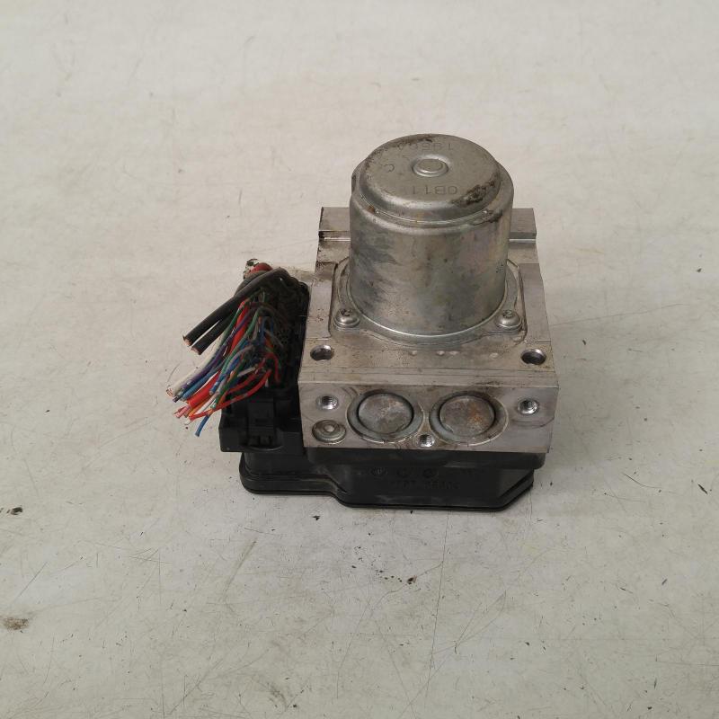 pompa sistem rem anti lock / modulator