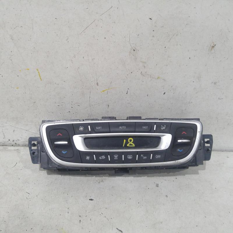 241316, Used heater/aircon controls for 2013 Megane x32/x95, 09/1005/16
