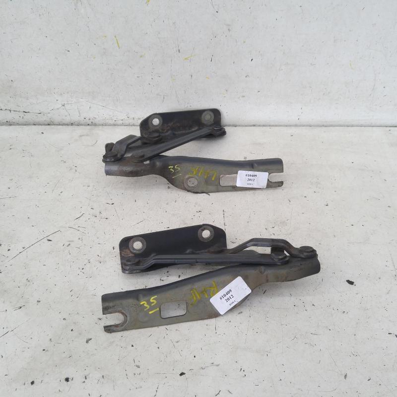bonnet hinge/strut