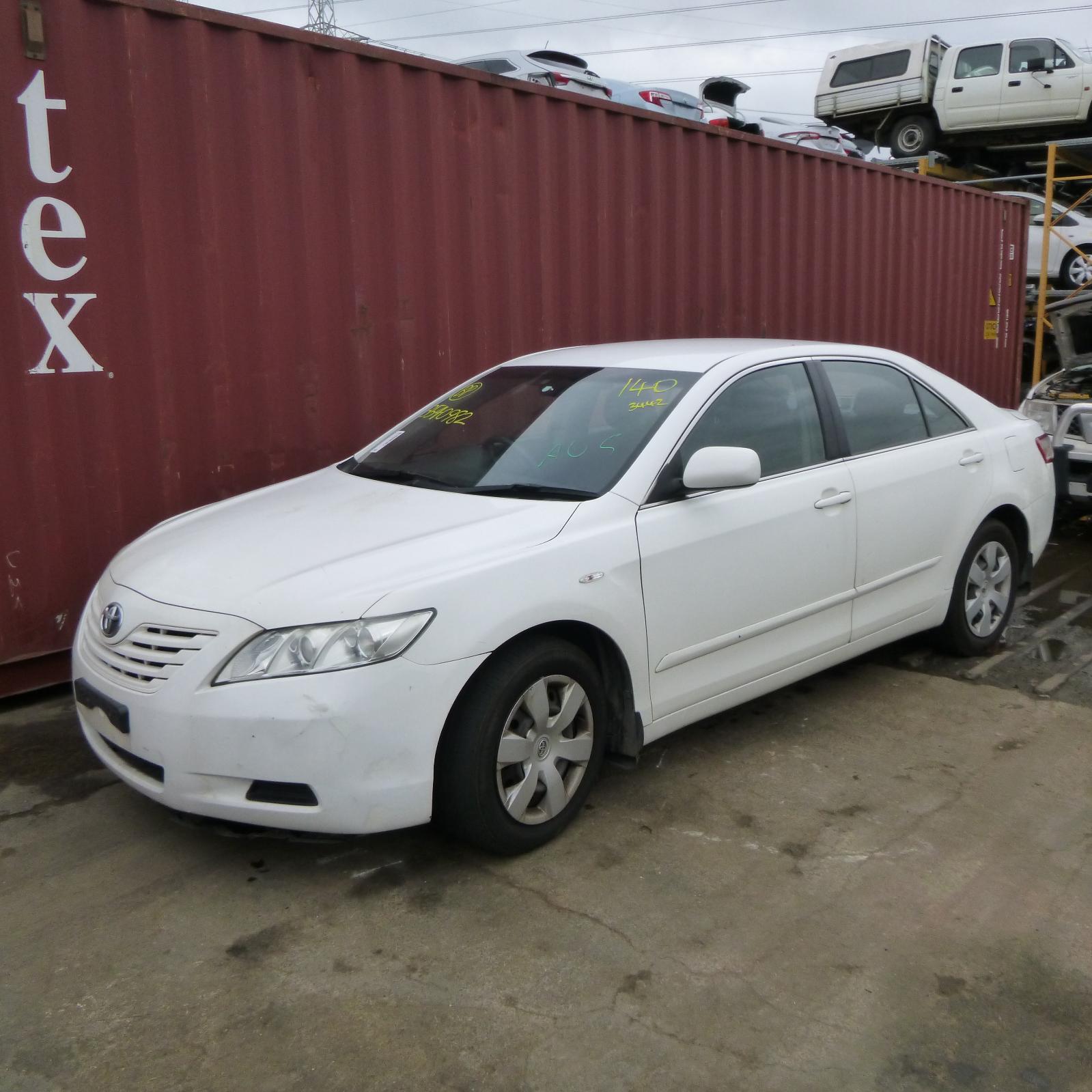 Toyota camry acv40