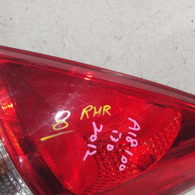 taillight right