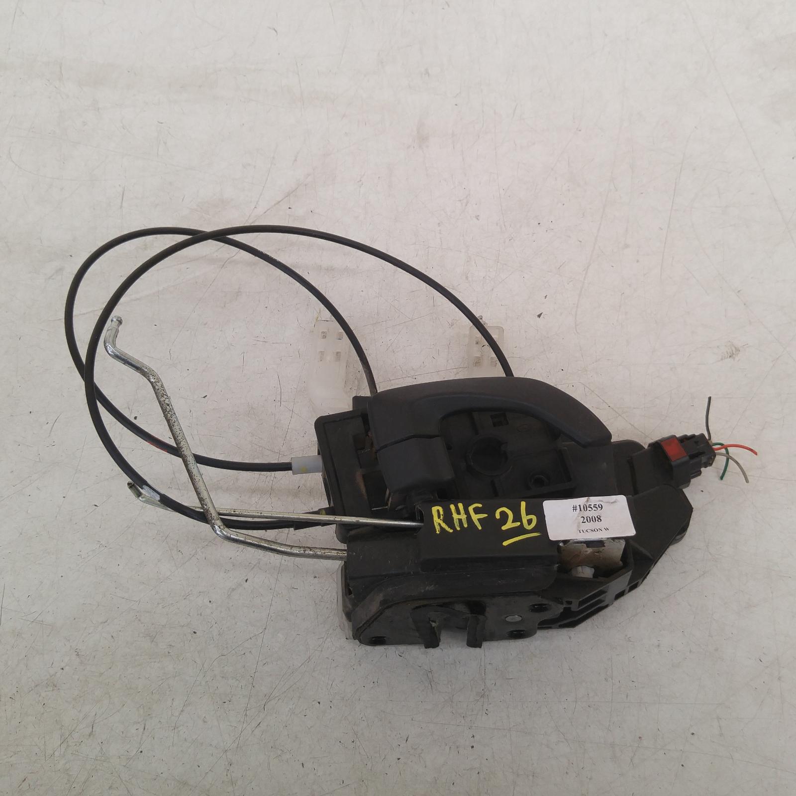 Tucson Door/boot/gate Lock 2004-2010 right front door lock,08/04-01/10 00010559 #244886