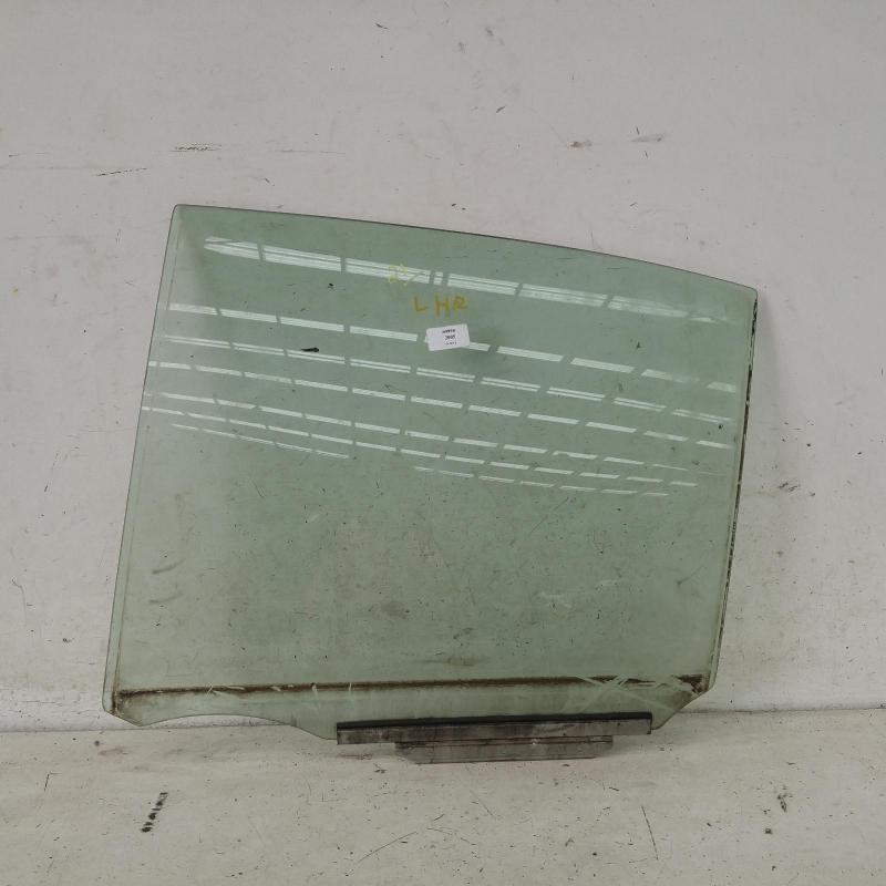 door window rear left