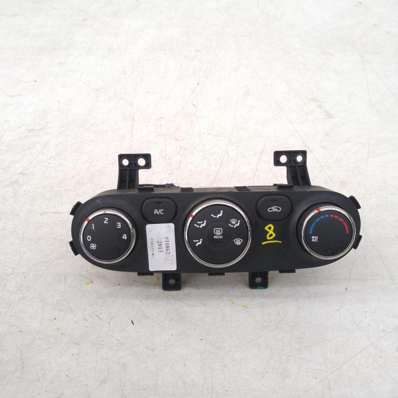 heater/aircon controls