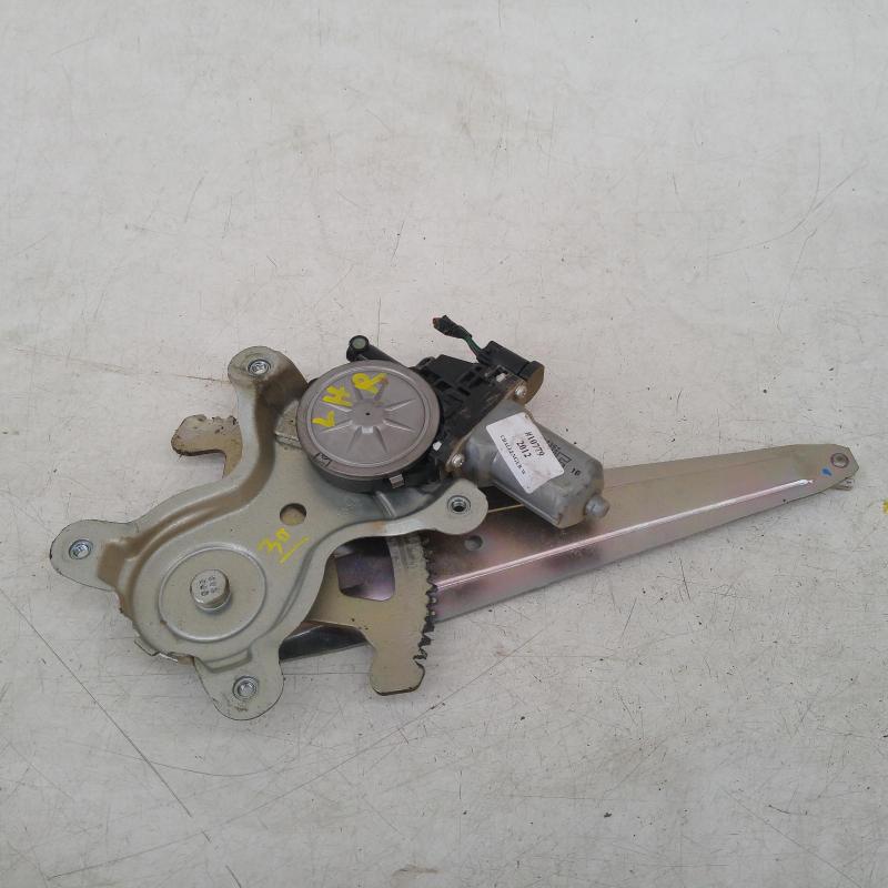 window regulator/motor rear left