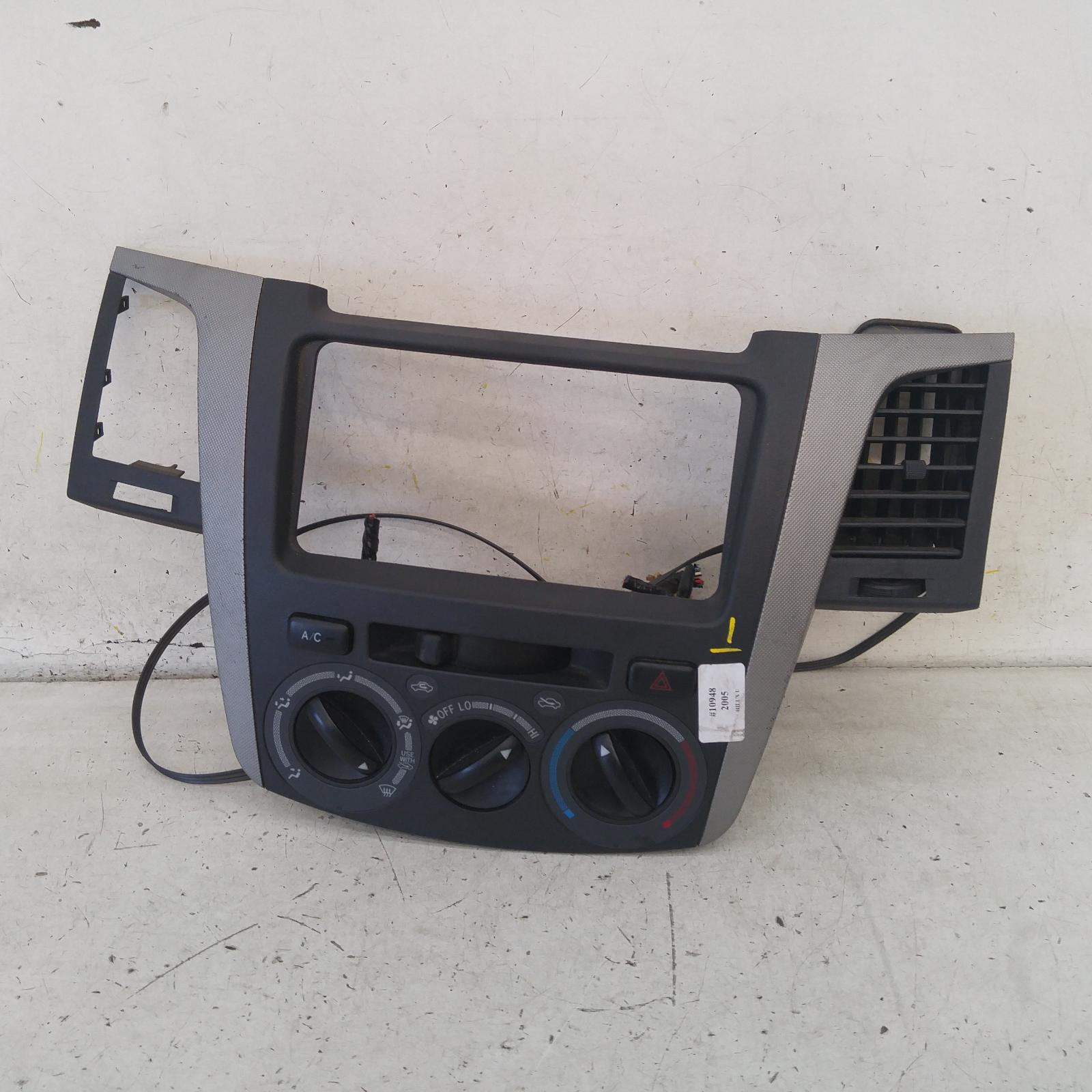 Result Heater/aircon Controls for Toyota HiluxAus Auto Parts(1011)