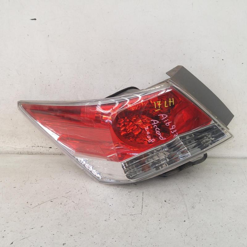 taillight left