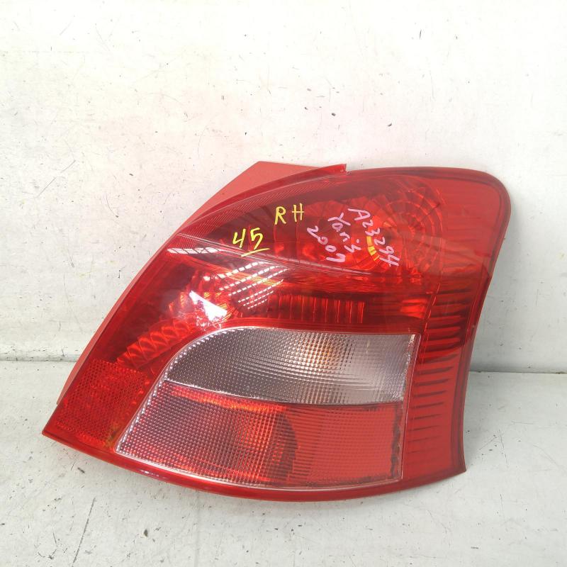 taillight right