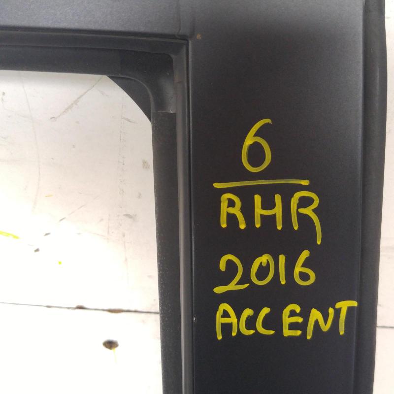 door/sliding rear right