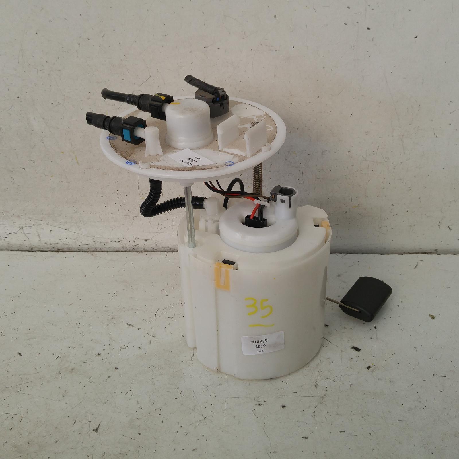  250652 Used Fuel Sending Unit For 2019 I30 use Fuel Pump Part Type 
