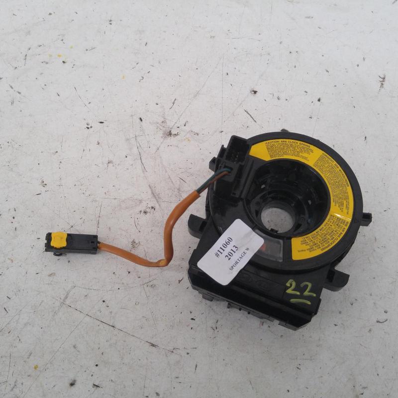 251038, Used airbag module/sensor for 2013 Sportage clockspring, sl