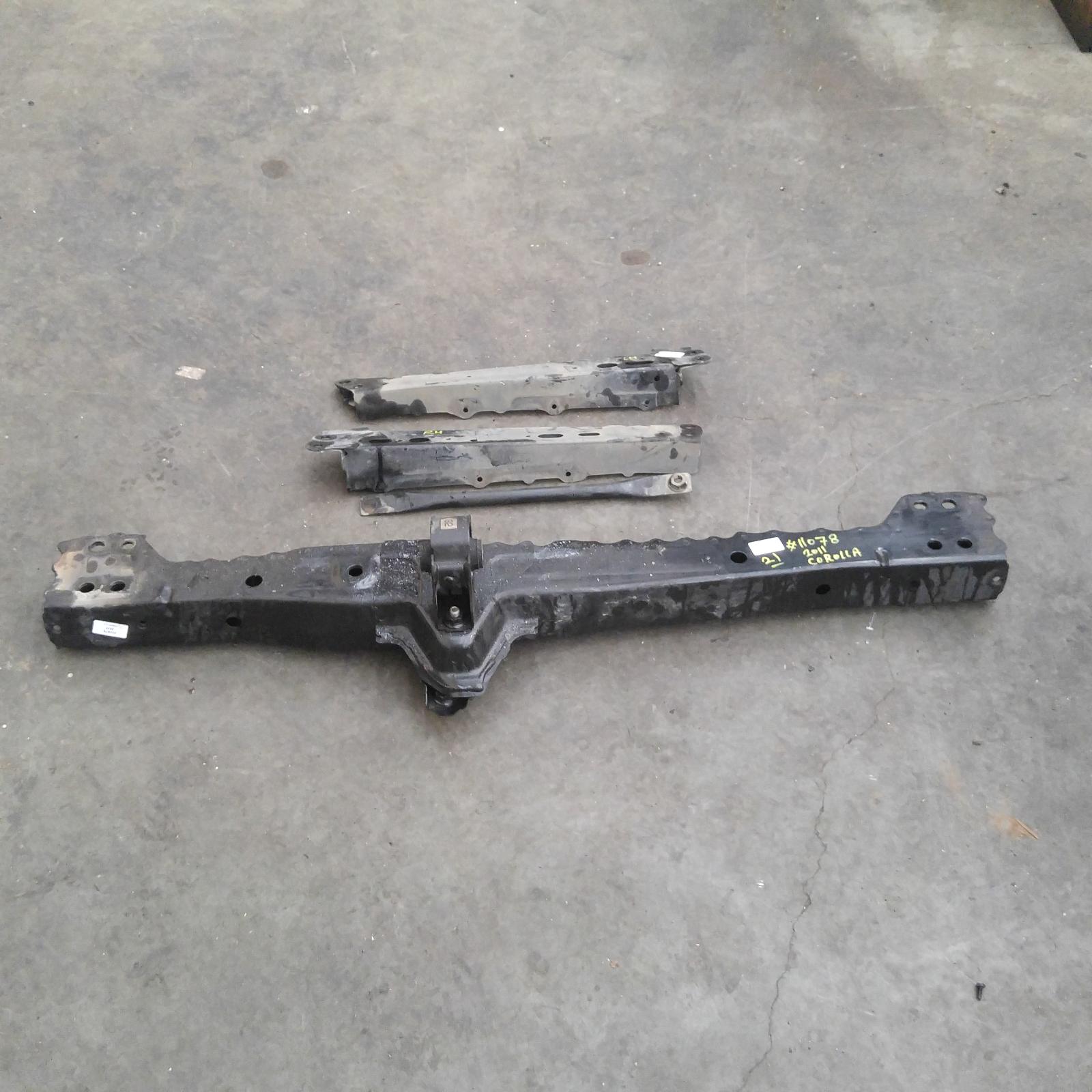 251326, Used crossmember/cradle front for 2011 Corolla zre152/153r