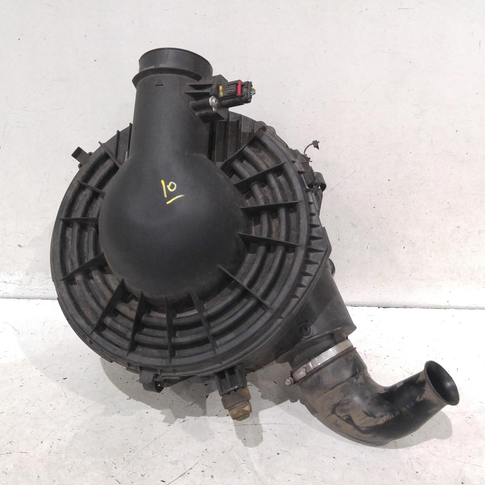 252096, Used air cleaner/box for 2017 ranger air cleaner, px, 2.2