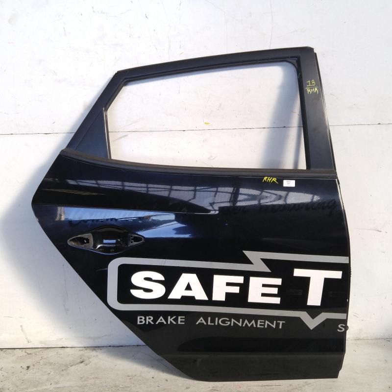 door/sliding rear right